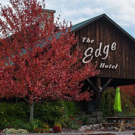 The Edge Hotel Welch Hill Exterior photo